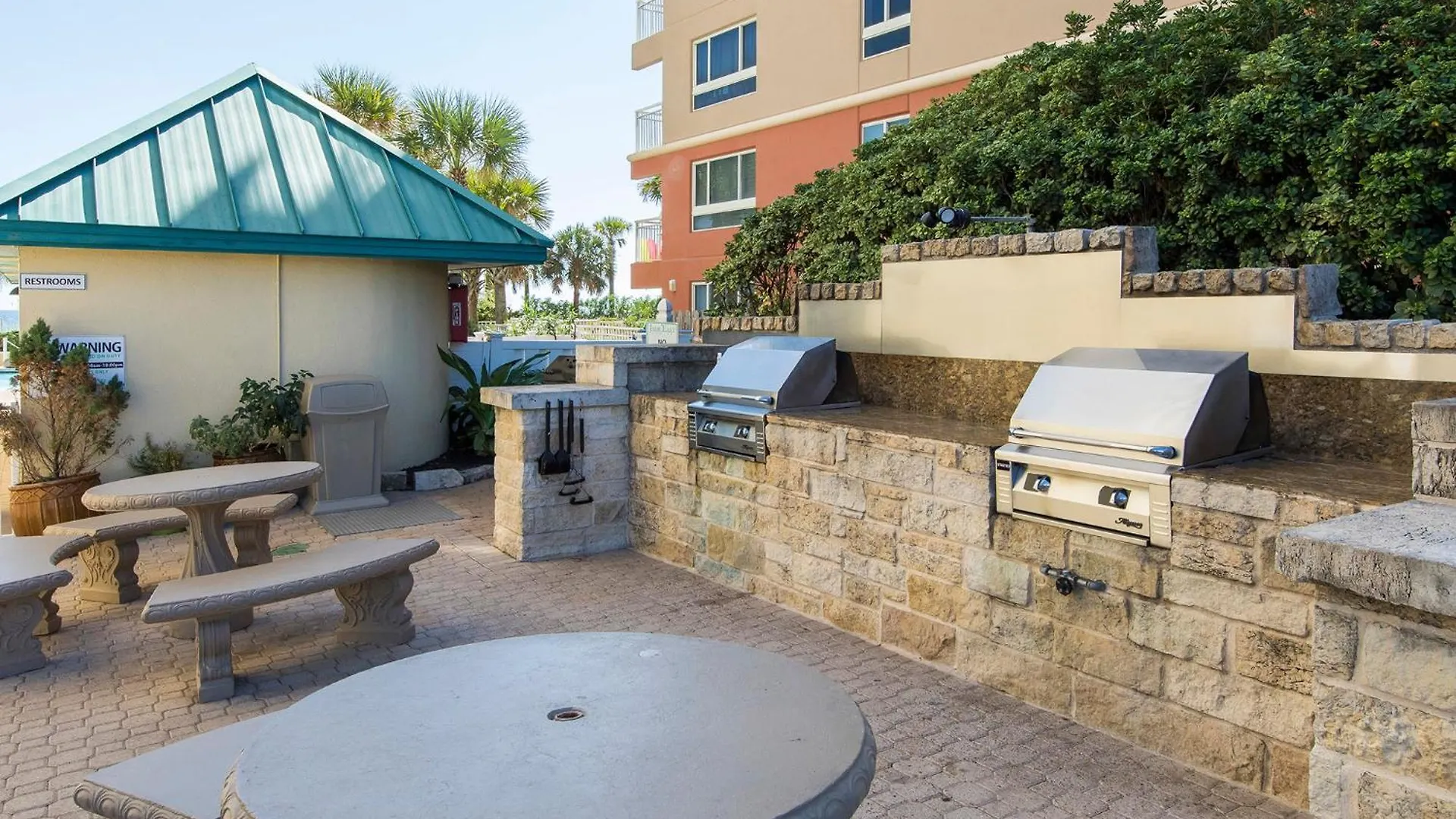 Jade East Towers 650 Διαμέρισμα Ντέστιν